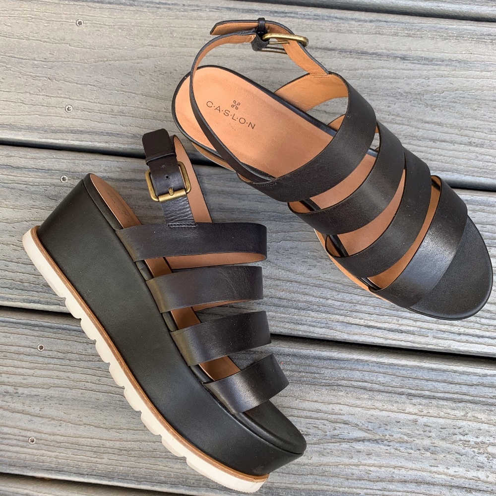 CASLON  Leola wedge with black leather straps